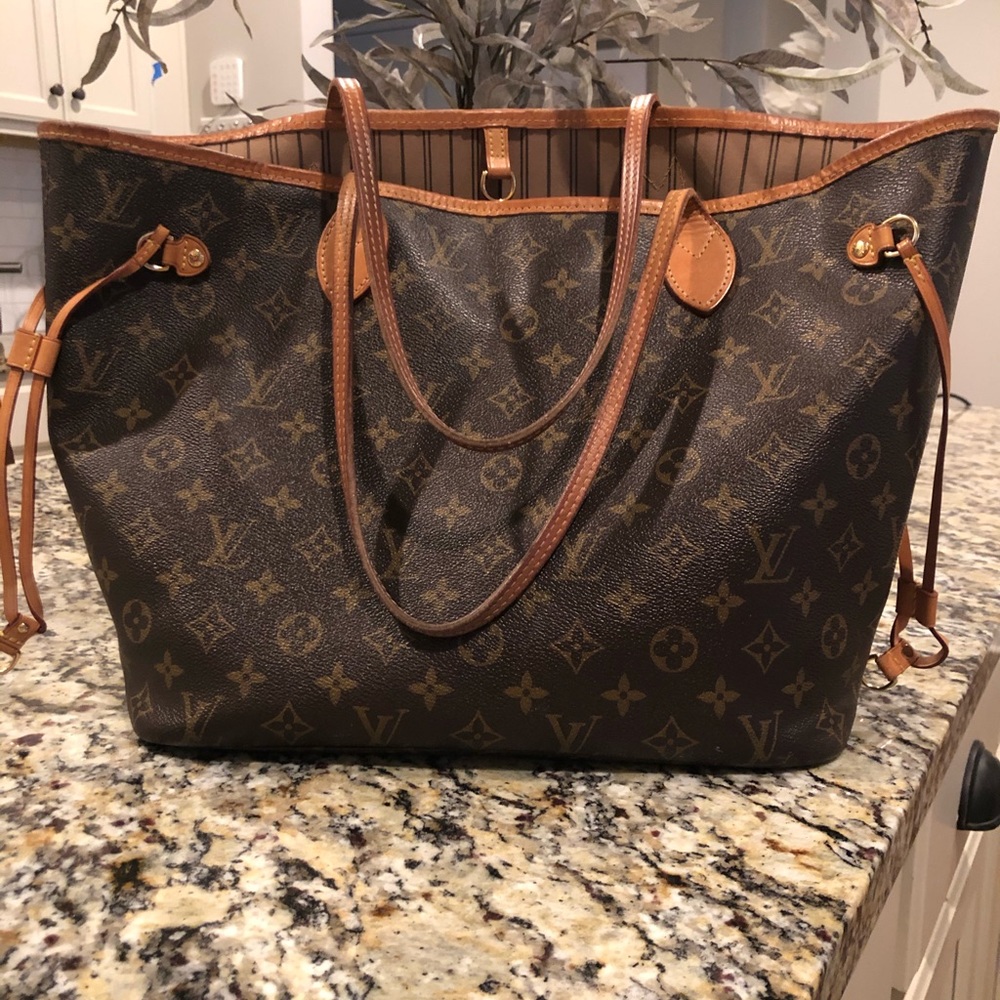 Louis Vuitton Neverfull Mm